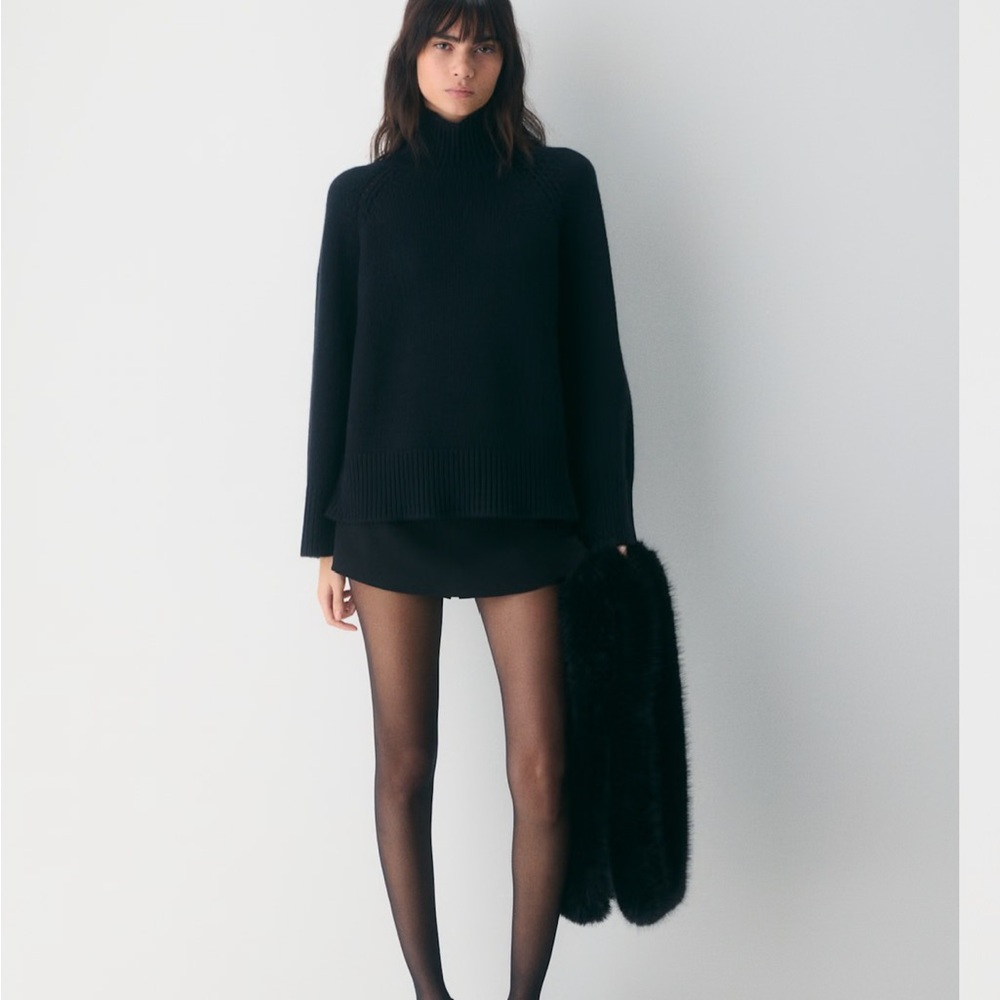 Wilfred Trophy Wool Cashmere Turtleneck Sweater NWT